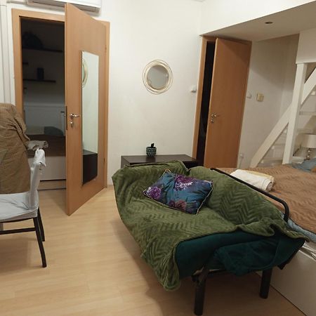 Trendy 2 Room Flat, Next To Corvin Mall Free Huge Garage! Ac,Dishwasher,Washmachine, Smart Tv Budapesta Exterior foto