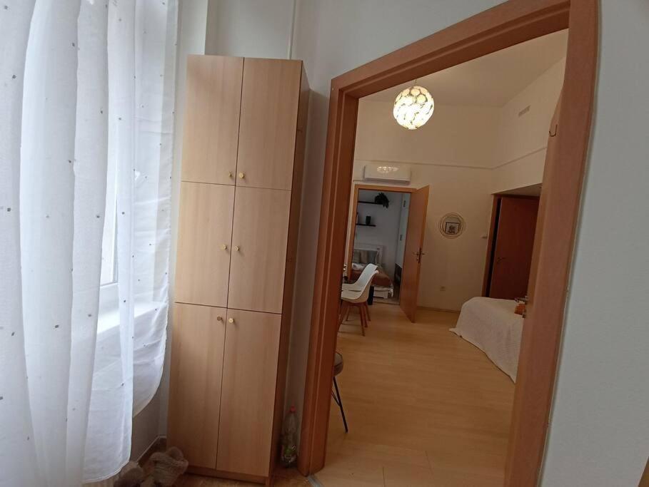 Trendy 2 Room Flat, Next To Corvin Mall Free Huge Garage! Ac,Dishwasher,Washmachine, Smart Tv Budapesta Exterior foto